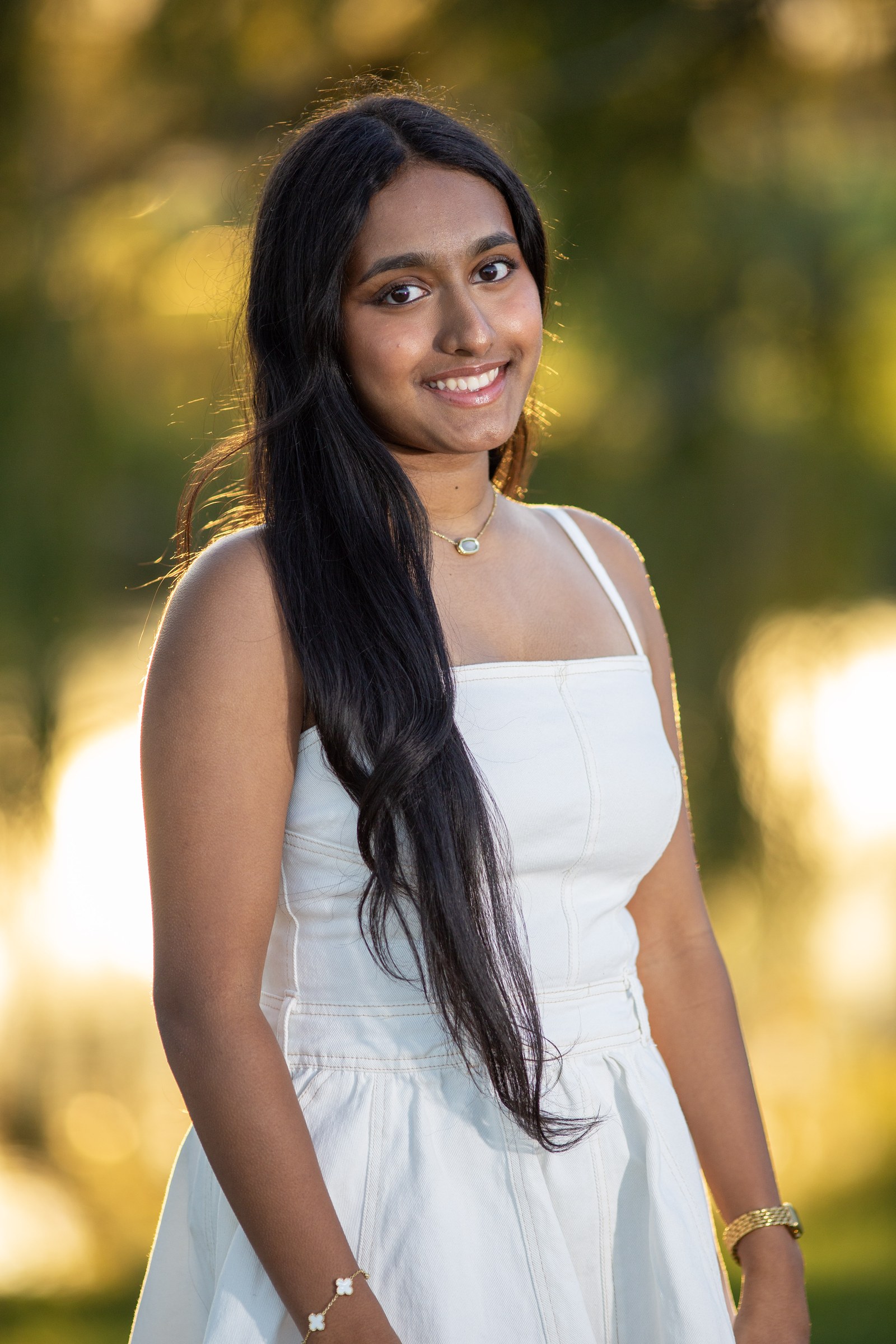 Niveditha Sunil senior portrait 9