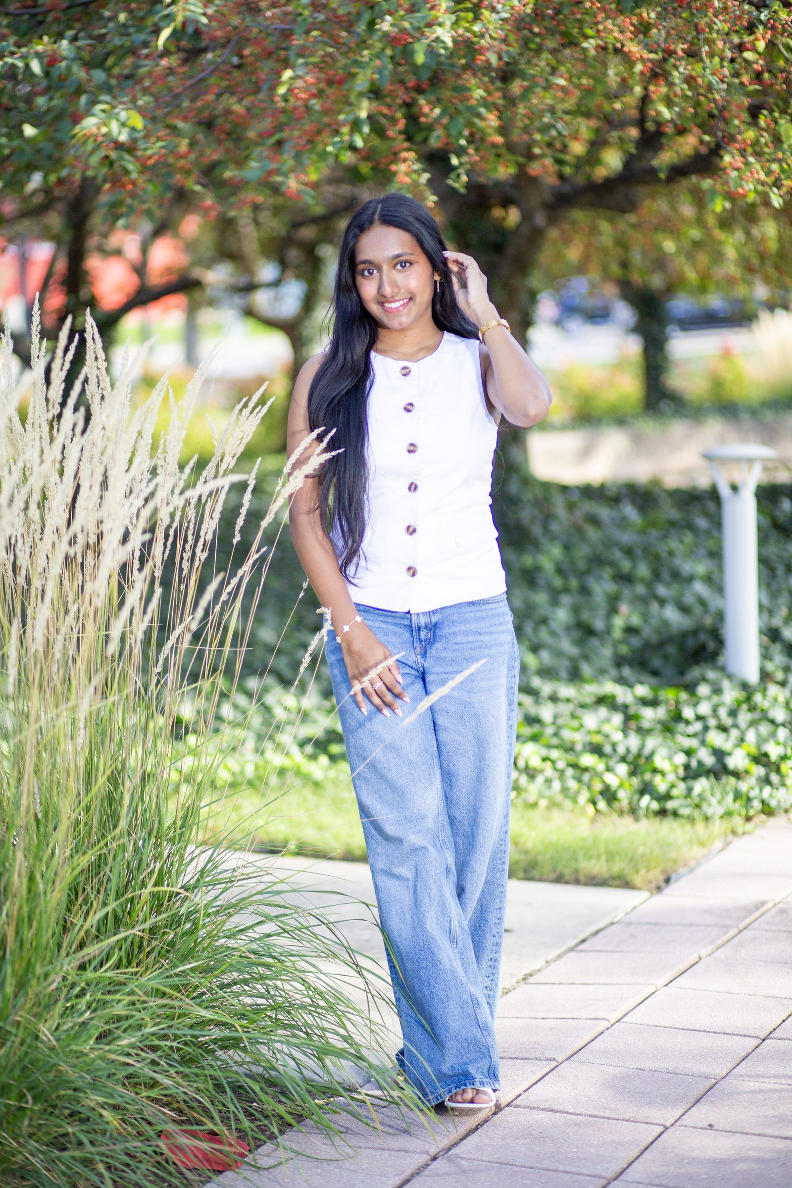 Niveditha Sunil senior portrait 18